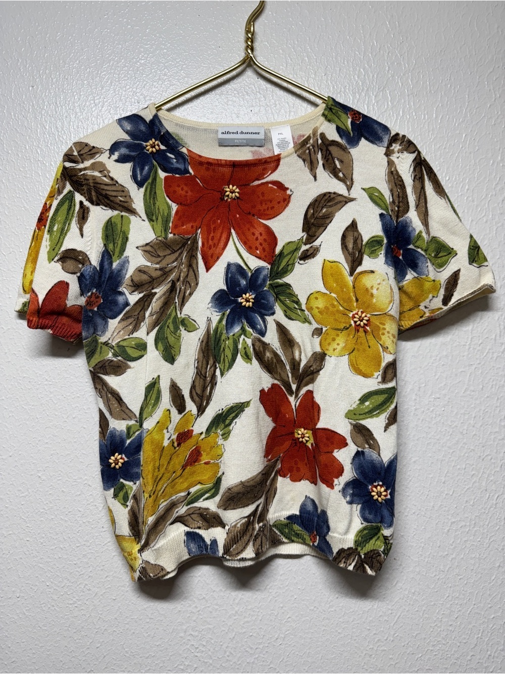 Alfred Dunner Cream Floral Short Sleeve Top With Wood Bead Accents